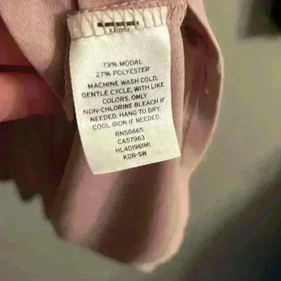 Chelsea28 Ruffle Back Hem Top Sz M - Picture 8 of 8